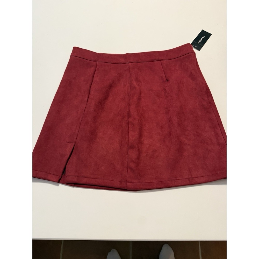 VINDELAG Women's XL Regular Red Faux Suede A-Line Short High Rise Zip Skirt